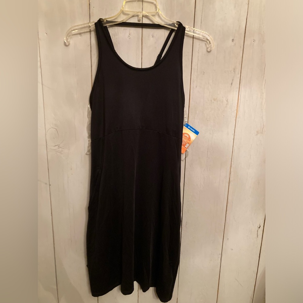 NWT COLUMBIA Pickleball Active DRESS OMNI-shade black‎ Womens S-Sm